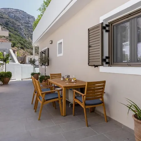 Casa Sofia Apt#2, By Hellocrete Apartment