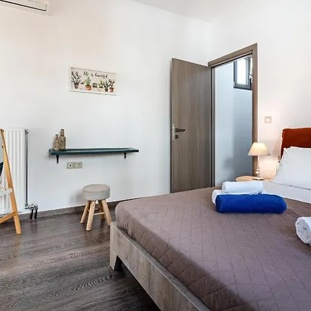 Casa Sofia Apt#2, By Hellocrete Apartment Spilion